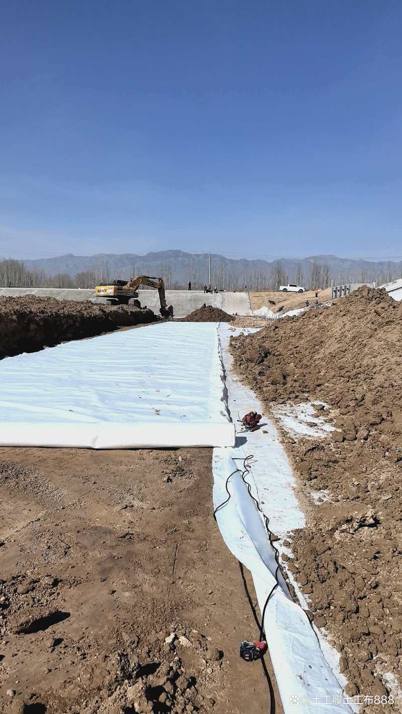 道路改扩建路基防渗HDPE土工膜厂家综合评估与推荐